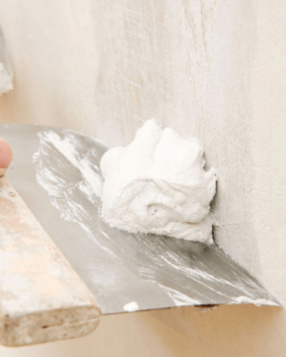 Plastering wall